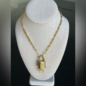 Louis Vuitton Lock & Key #320  16” Unbranded GF Necklace